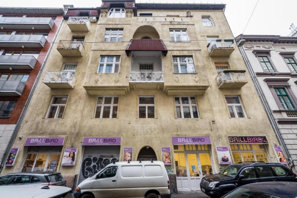 Colorwave Studio Home Budapest Luaran gambar